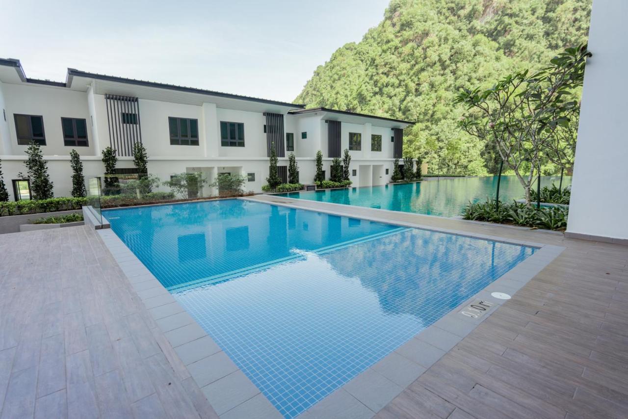 Apartment Tambun Lost World Sunway Onsen Luna 2r2b 8paxs